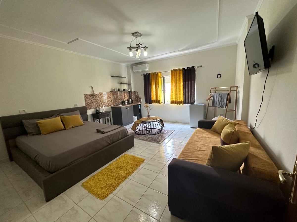 Koa Studio 1 Корча Экстерьер фото