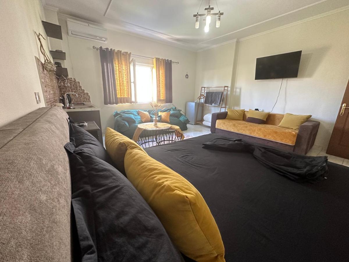 Koa Studio 1 Корча Экстерьер фото